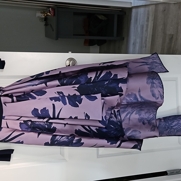 R&M RICHARDS EVENING DRESS - Picture 4 of 10